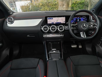 Used Mercedes-Benz EQA 2024 for sale - 76932708: Photo