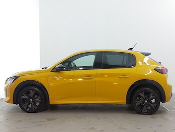 Used Peugeot 208 2022 for sale - 77956022: Photo