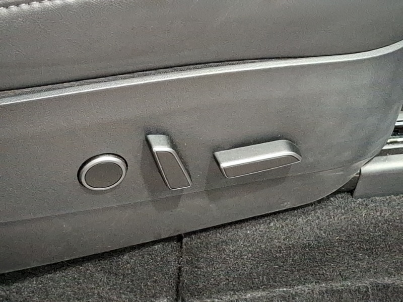 Used Tesla Model Y 2022 for sale - 77127122: Photo 12