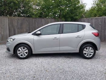 Used Dacia Sandero 2023 for sale - 75740677: Photo