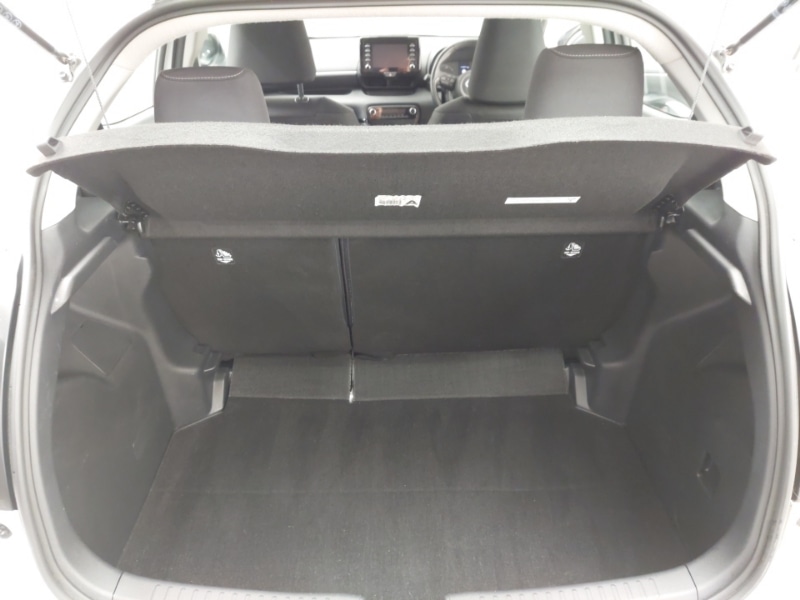 Used Toyota Yaris 2022 for sale - 76928738: Photo 8