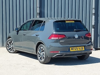 Used Volkswagen Golf 2019 for sale - 75644910: Photo