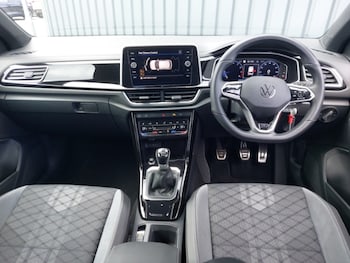 Used Volkswagen T-Roc 2022 for sale - 76619274: Photo