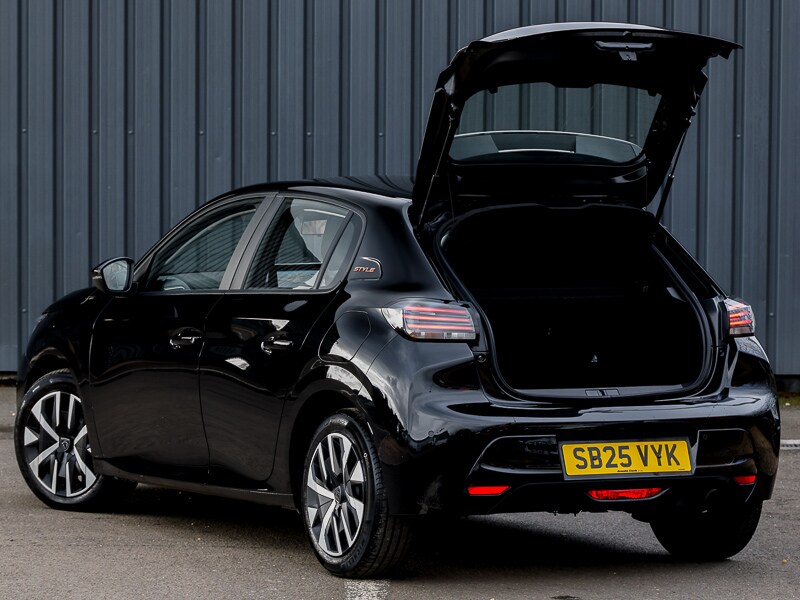 Used Peugeot 208 2025 for sale - 77657374: Photo 10