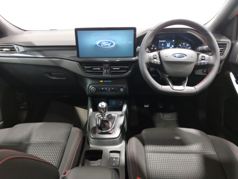 Used Ford Focus 2023 for sale - 77876967: Photo 2