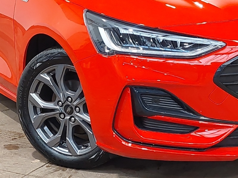 Used Ford Focus 2023 for sale - 77876967: Photo 9