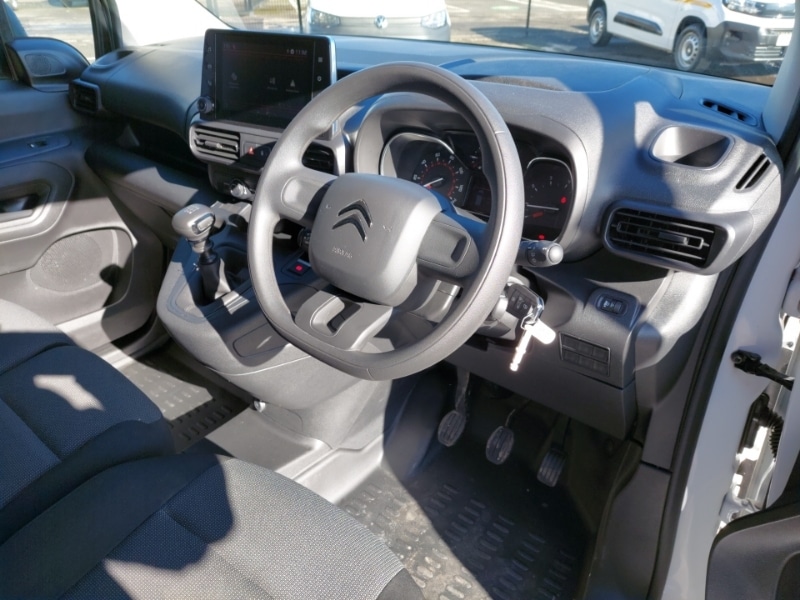 Used Citroen Berlingo 2023 for sale - 77823296: Photo 2