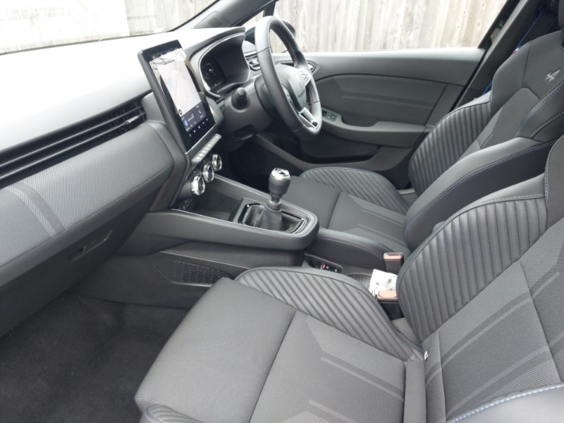 Used Renault Clio 2025 for sale - 77874987: Photo 5