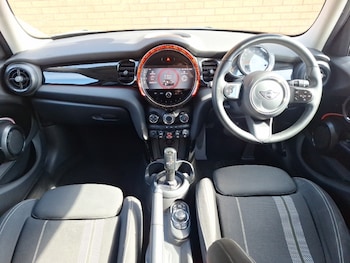 Used MINI Hatch 2022 for sale - 79607259: Photo