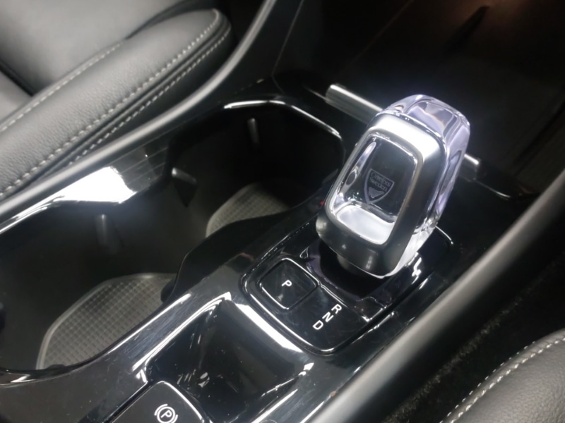 Used Volvo XC40 2024 for sale - 76169424: Photo 12
