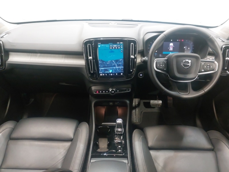Used Volvo XC40 2024 for sale - 76169424: Photo 2