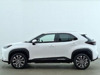 Used Toyota Yaris Cross 2022 for sale - 77874645: Photo