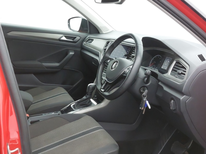 Used Volkswagen T-Roc 2020 for sale - 77981104: Photo 12