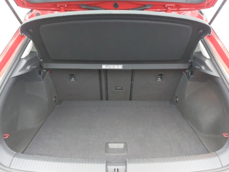 Used Volkswagen T-Roc 2020 for sale - 77981104: Photo 8