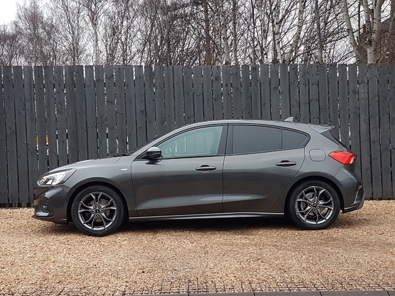 Used Ford Focus 2020 for sale - 77142854: Photo 4