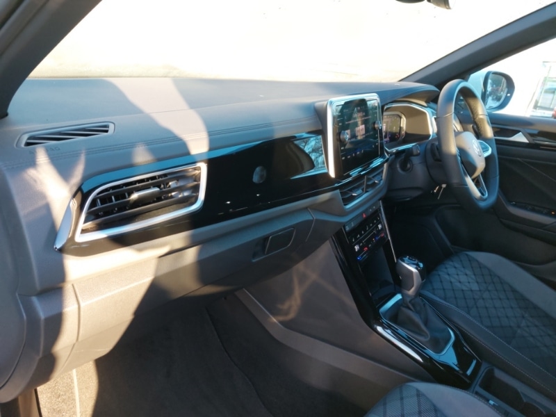 Used Volkswagen T-Roc 2025 for sale - 77169691: Photo 5