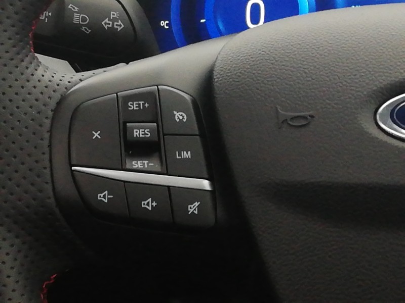 Used Ford Kuga 2023 for sale - 78207165: Photo 11