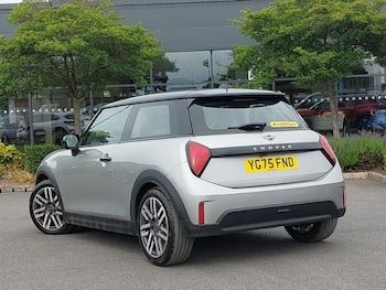 Used MINI Cooper 2025 for sale - 79324224: Photo