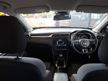Used MG MG ZS 2022 for sale - 78591111: Photo