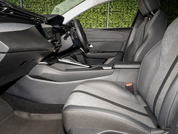 Used Peugeot 408 2023 for sale - 75594953: Photo