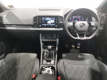 Used Skoda Karoq 2024 for sale - 77115566: Photo
