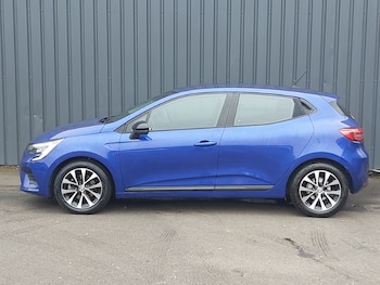 Used Renault Clio 2022 for sale - 78218887: Photo