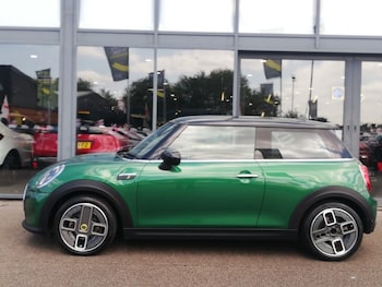 Used MINI Hatch 2023 for sale - 79545950: Photo