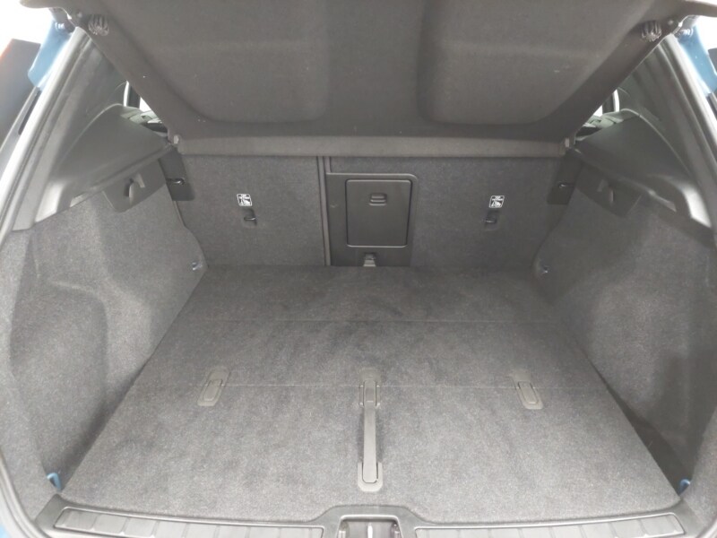 Used Volvo XC40 2022 for sale - 77273746: Photo 8