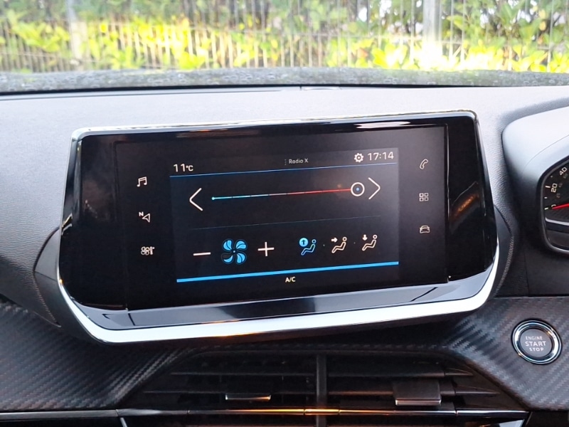 Used Peugeot 2008 2020 for sale - 76537519: Photo 11