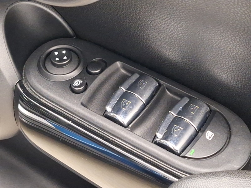 Used MINI Hatch 2021 for sale - 77380238: Photo 12