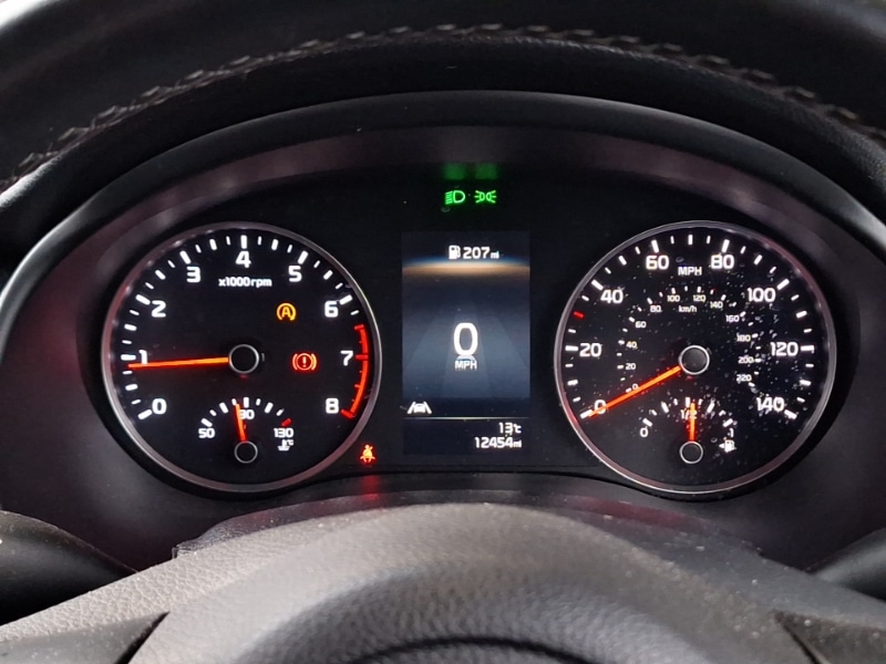 Used Kia Stonic 2023 for sale - 76578678: Photo 11