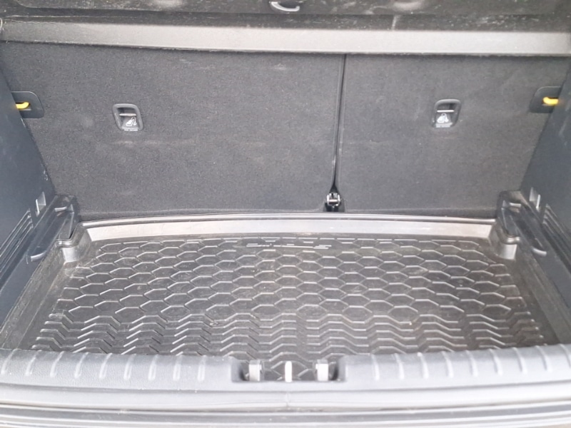 Used Kia Stonic 2023 for sale - 76578678: Photo 8