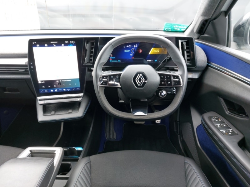 Used Renault Scenic E-Tech 2024 for sale - 76537530: Photo 7