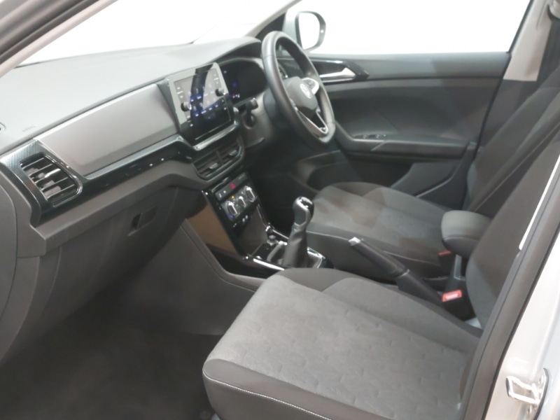 Used Volkswagen T-Cross 2024 for sale - 77046717: Photo 5