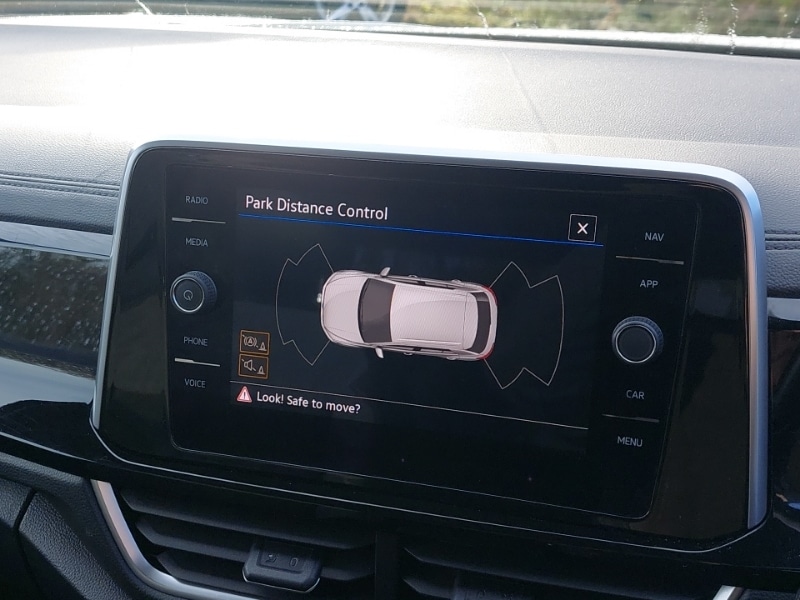 Used Volkswagen T-Roc 2023 for sale - 77224469: Photo 11