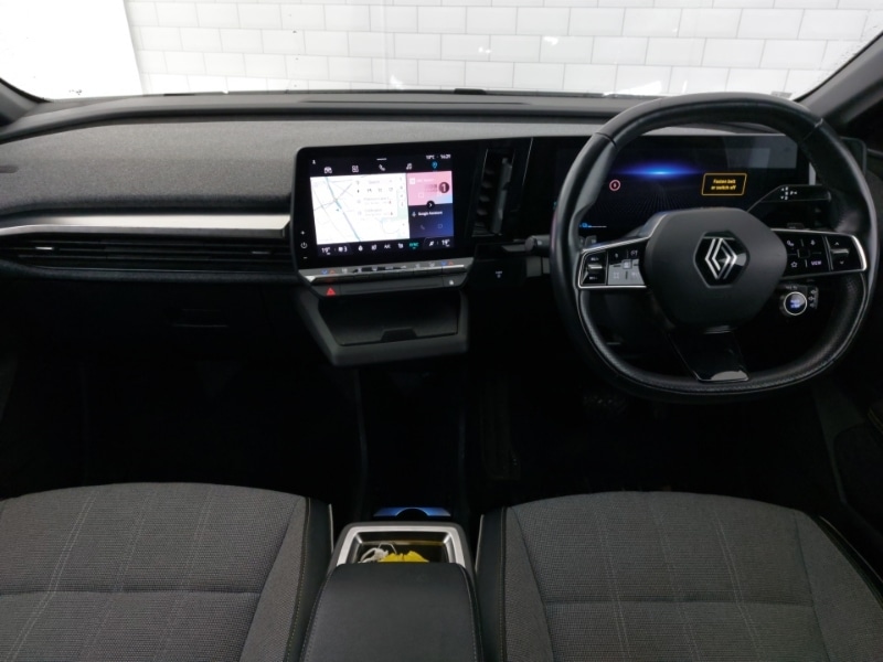 Used Renault Megane E Tech 2023 for sale - 77645450: Photo 2