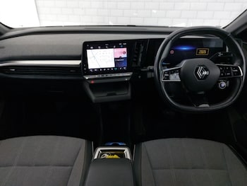 Used Renault Megane E Tech 2023 for sale - 77645450: Photo