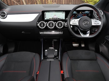 Used Mercedes-Benz EQA 2022 for sale - 77912244: Photo