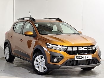 Used Dacia Sandero Stepway 2024 for sale - 79382300: Photo