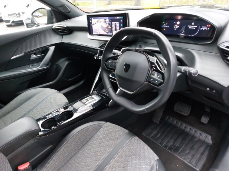 Used Peugeot 2008 2023 for sale - 76492821: Photo 12