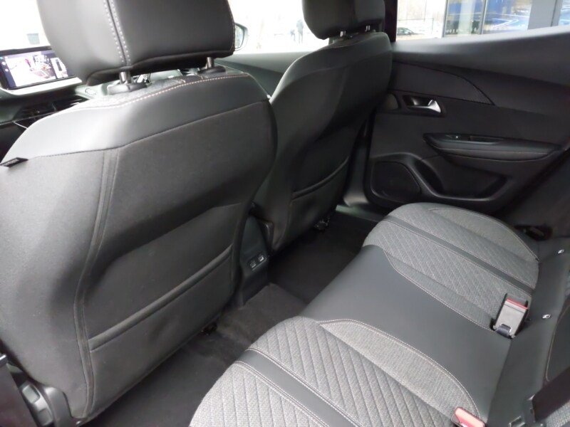 Used Peugeot 2008 2023 for sale - 76492821: Photo 6