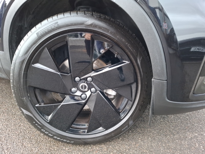 Used Volvo XC40 2024 for sale - 78071468: Photo 9