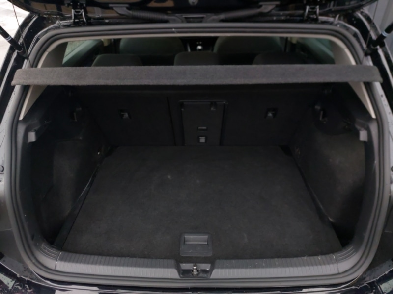 Used Volkswagen Golf 2023 for sale - 76713986: Photo 8