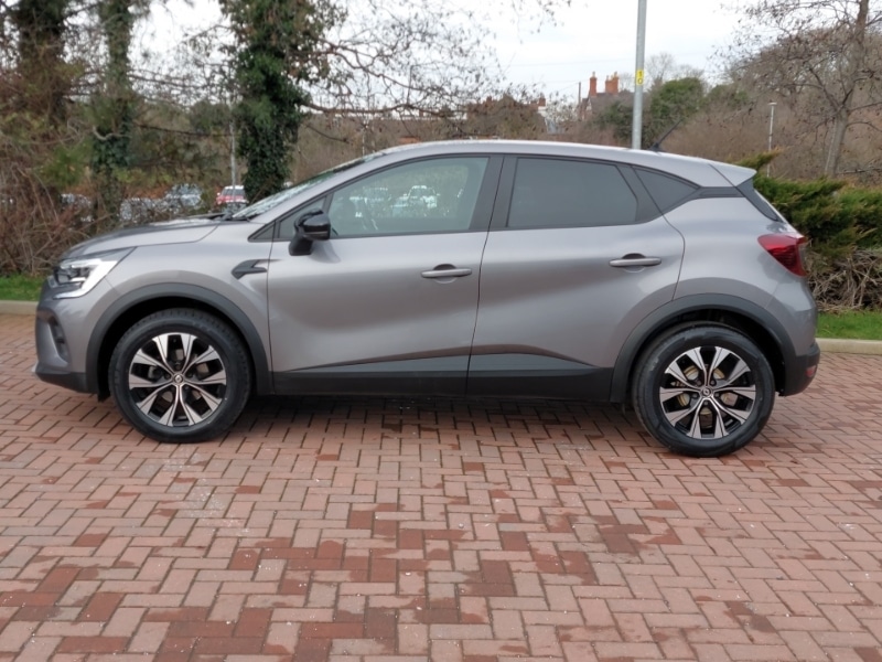 Used Renault Captur 2023 for sale - 77585557: Photo 4