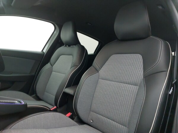 Used Renault Clio 2024 for sale - 76244114: Photo 12