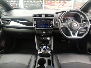 Used Nissan Leaf 2022 for sale - 76195057: Photo 2