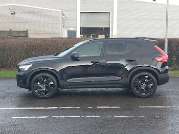 Used Volvo XC40 2025 for sale - 77142472: Photo