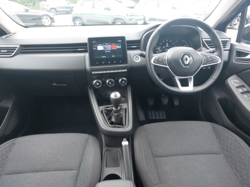 Used Renault Clio 2023 for sale - 77184135: Photo 2