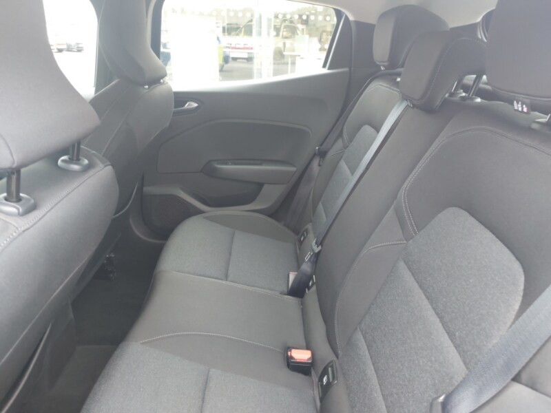 Used Renault Clio 2023 for sale - 77184135: Photo 6