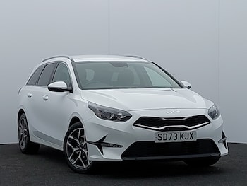 Used Kia Ceed 2023 for sale - 77503628: Photo